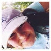 Ally Thomassians foto