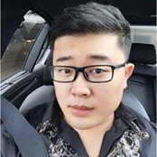 Yang Wu's photo