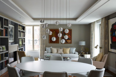 Contemporary living room in London.