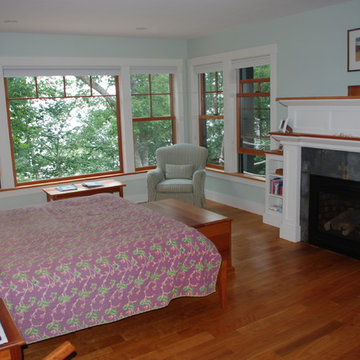 Maine Harbor Craftsman Cottage
