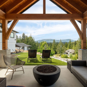 Shawnigan Lake Hilltop