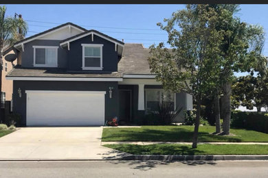 Example of a minimalist exterior home design in Los Angeles