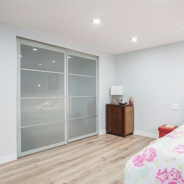 Riverside Drive Town House