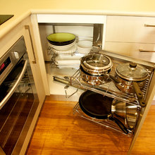 blind cabinet pull out