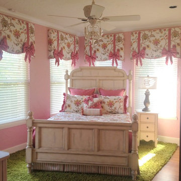Youth Retreats Interior Design Photo Gallery