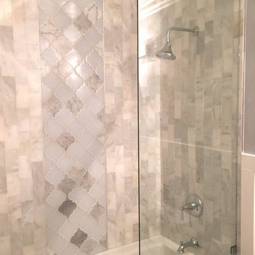 Clover Arabesque Mosaic Glass Tile, White