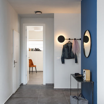 A modern and contemporary Air BnB apartment in Ramat Hasharon, Israel