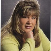 Tammy Taylor's photo