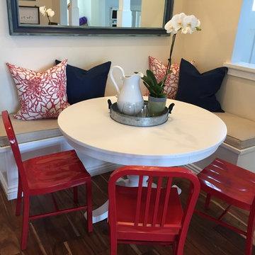 Capitola Breakfast Nook