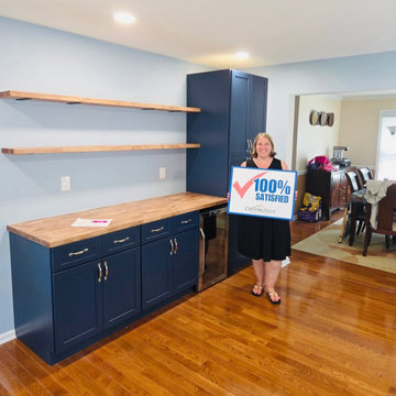 Built In Dry Bar & Built In Desk/Storage