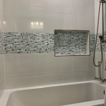 Cool Beachy Bath in Walnut
