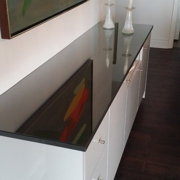 Glossy Buffet Table