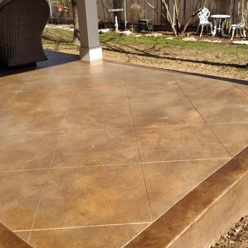 Brushy Creek, TX, covered patio with all the trimmings under one roof!