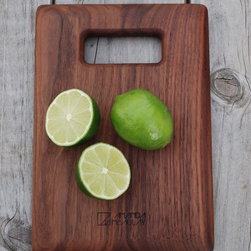 BABY BOARD; AMERICAN BLACK WALNUT - Wine And Bar Tools