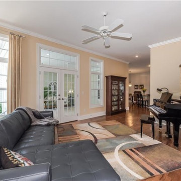 DO-STAGE! LLC Owner Occupied Staging - Meadow Bottom