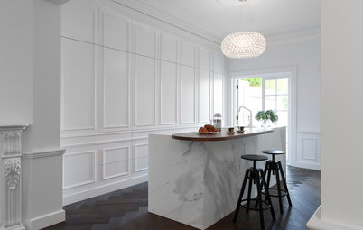 Stickybeak of the Week: A Parisian-Style Kitchen With Hideaway Elegance