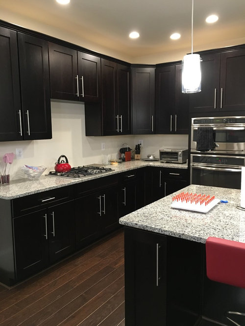 Kitchen backsplash