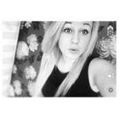 Phoebe Marshall's photo
