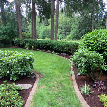 Garden setting in Canterwood