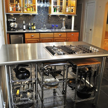 Chef's Kitchen and bar