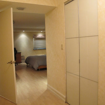 BIFOLD CLOSET DOORS