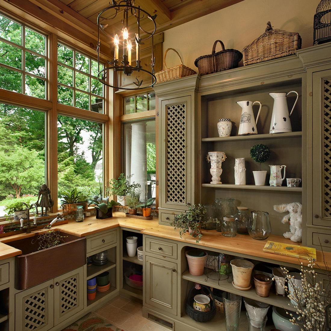 Victorian Shed