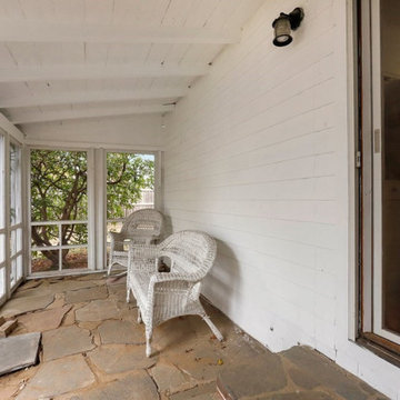 Lovely Older 1930s Colonial w/Good Bones in Marblehead