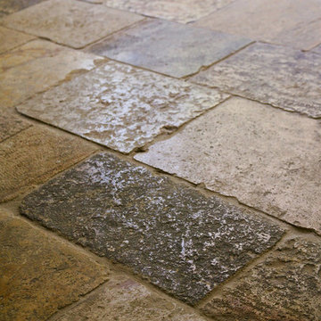 Stone Floor – Antique, Reclaimed Limestone ‘Dalle de Bourgogne’ pavers