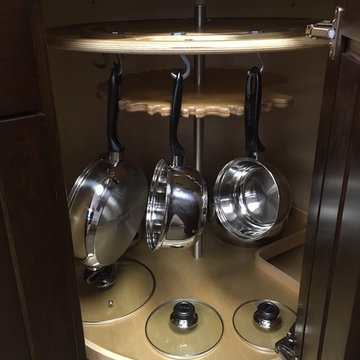 Lazy Susan Pot & Pan Rack