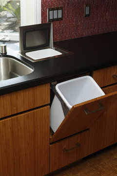 IKEA Garbage Bin Cabinets: Waste-Sorting Kitchen Design Tips