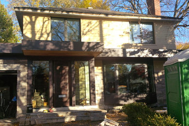 Traditional exterior home idea in Toronto
