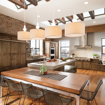 Omega Cabinetry: Casual Kitchen with Quartersawn Oak Cabinets