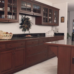 DBS Cabinetry - Kitchen Cabinetry