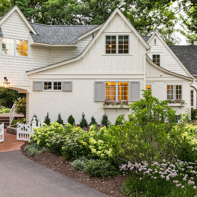 Home design - traditional home design idea in Minneapolis