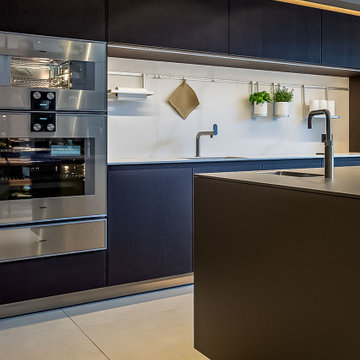 Sophisticated and Bold - bulthaup b3 kitchen