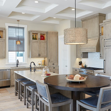 Lakefront Living VI