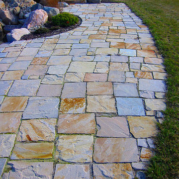 Flagstone Walkways & Patios