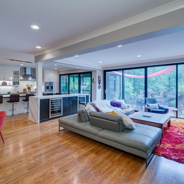 Spectacular Spacious Kitchen