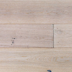 Travelers Collection - Antique Blanc - Hardwood Flooring