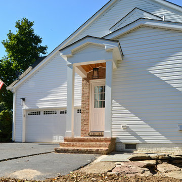 Beautiful Side Addition to Oak Hill Home