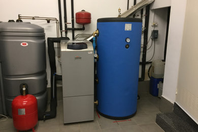 Instalación deposito de inercia producción calefacción casa unifamiliar