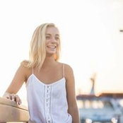 Emily Roush's photo