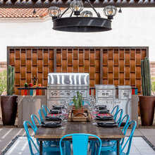Outdoor Kitchen