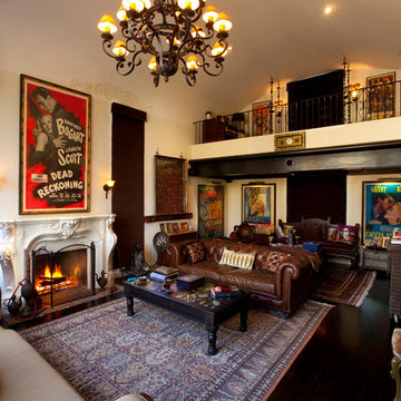 Convertible living room