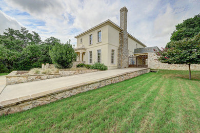 Cottage exterior home photo in Austin