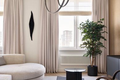 Inspiration for a contemporary living room remodel in Moscow