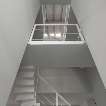 tre livelli attorno ad una scala