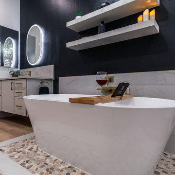 17th Glen Master Bath & Fireplace