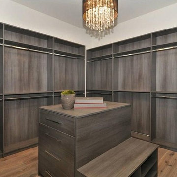 Contemporary Sherman Oaks Home
