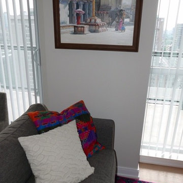 Dundas Square Rental